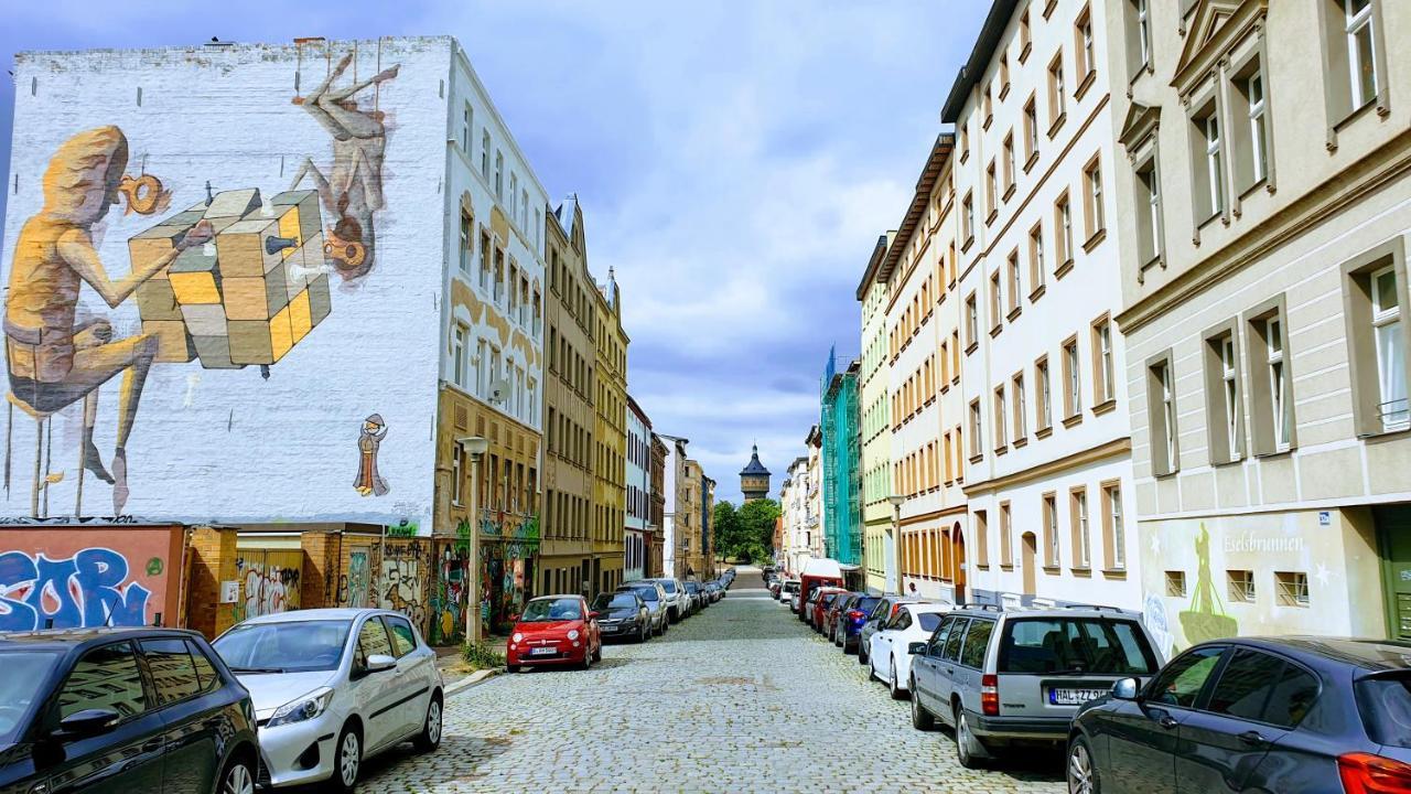 Room In City Center Halle With Shared Bathroom & Kitchen - Free Wifi, Netflix, Ipad & Ground Floor 外观 照片